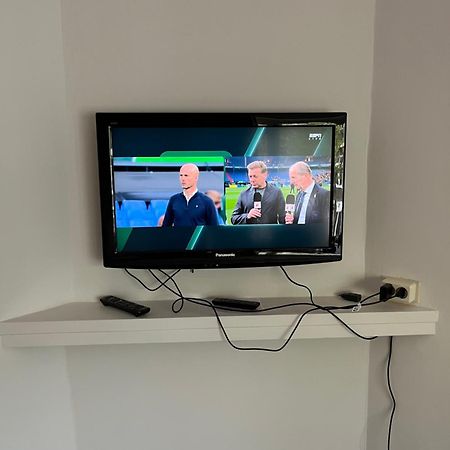 Slapen Bij Bartje Apartment Асен Екстериор снимка