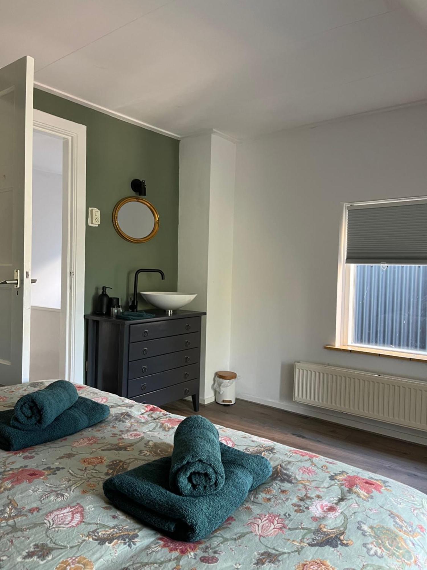Slapen Bij Bartje Apartment Асен Екстериор снимка